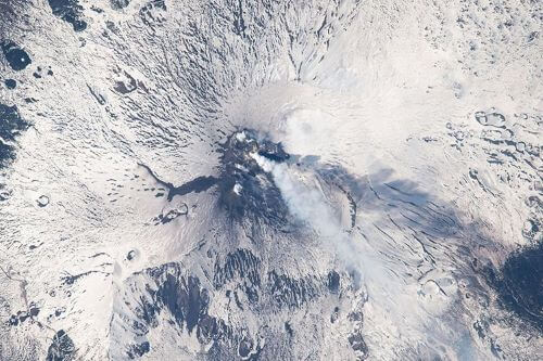 Gunung Etna Sicilia - Tempat Terindah di Bumi