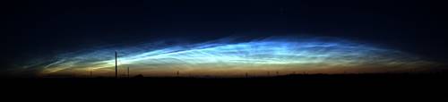 penampakan Noctilucent salah satu fenomena atmosfer yang jarang terjadi