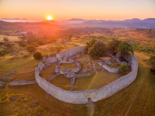 Great Zimbabwe - Kota Legendaris