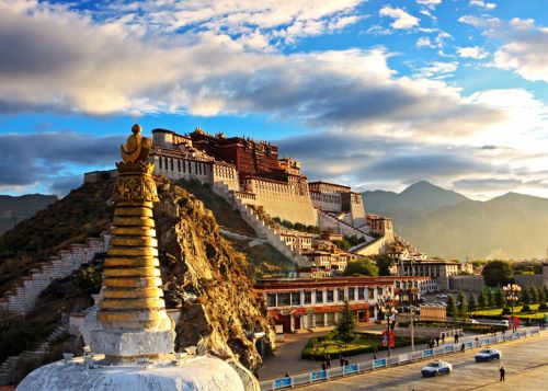 Istana Potala - Kota paling religius di dunia