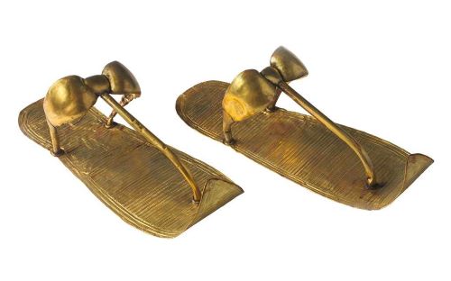 Sandal Emas Tutankhamun