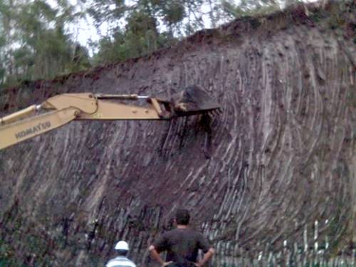 Aspal alam terbaik ada di pulau Buton