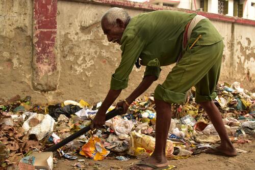 Sampah Plastik, Fakta Mengejutkan Sampah Manusia