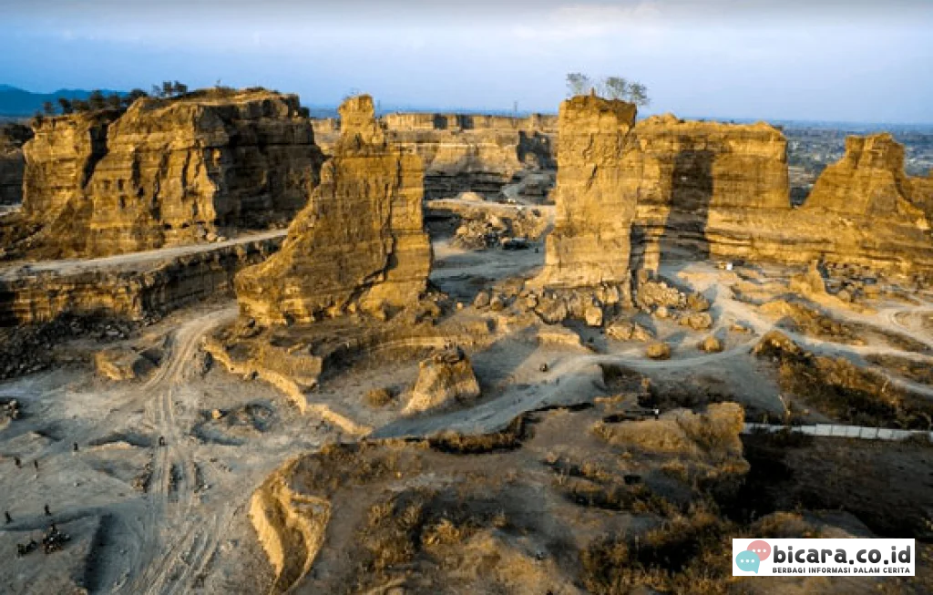 Brown Canyon Semarang