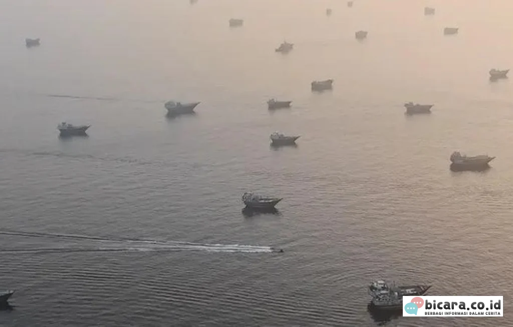 Kapal Singapura Tertembak