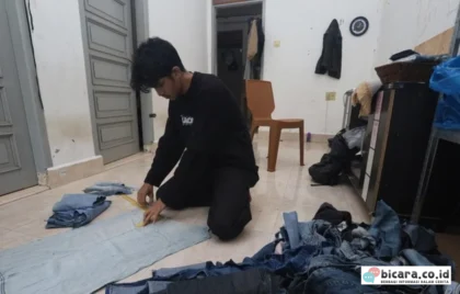 limbah jeans jadi tas