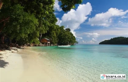 Pulau Pombo Ambon
