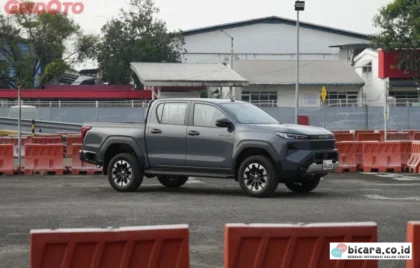 Akomodasi Barang Toyota Hilux