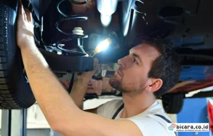 ganti sokbreker mobil