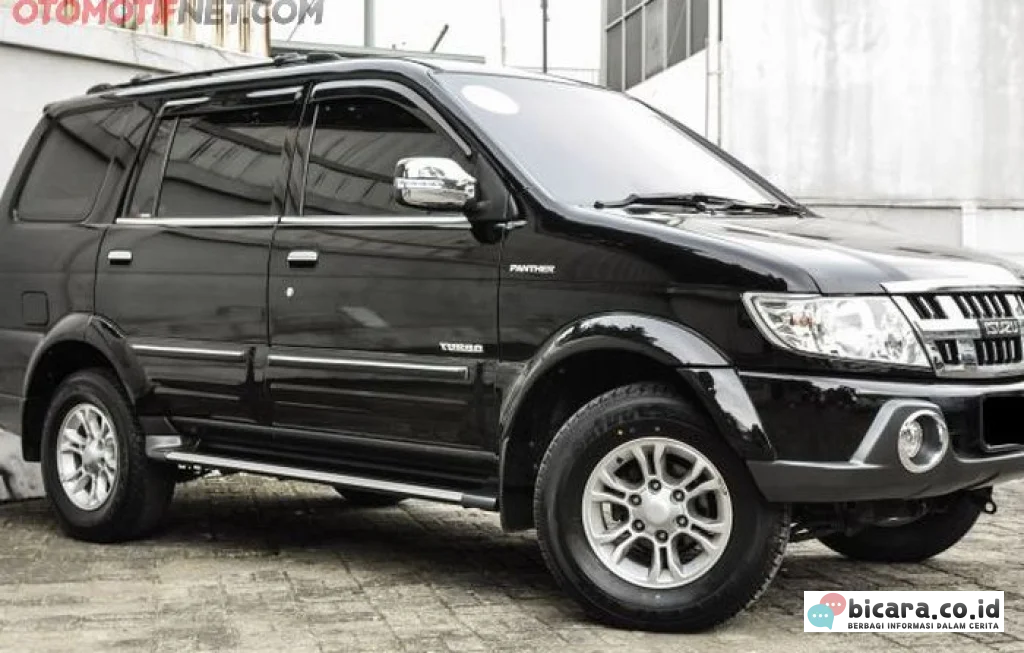 mobil bekas Isuzu Panther