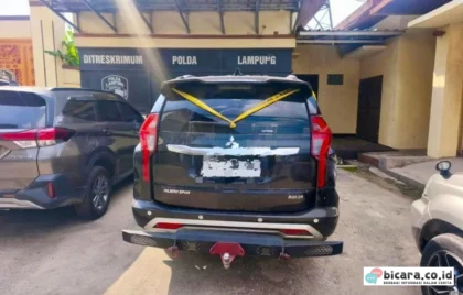 rebut paksa pajero sport