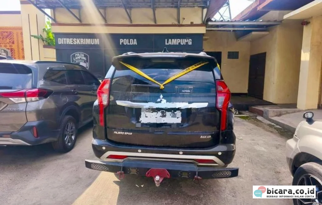rebut paksa pajero sport