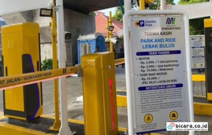 tarif parkir Jakarta naik