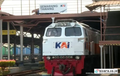 untung KAI menyusut